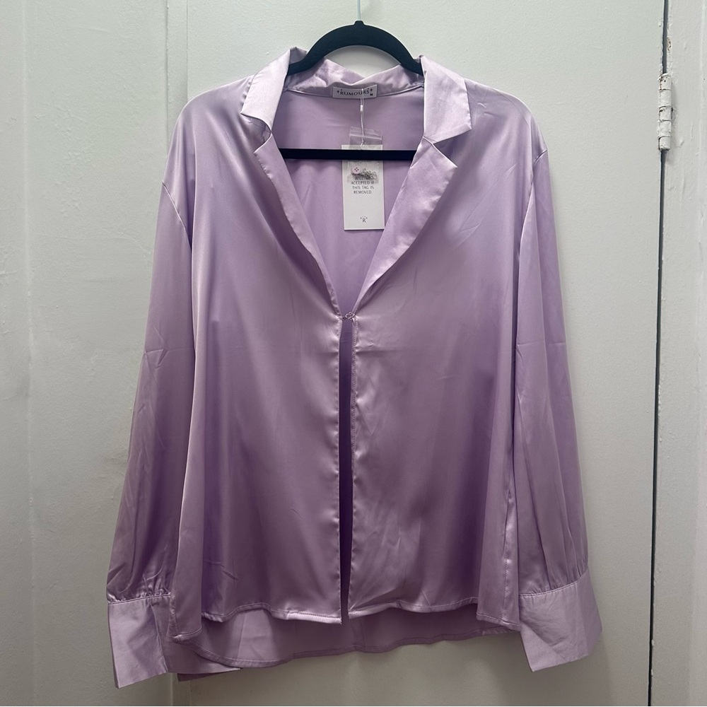 NWT Rumored Lilac blazer-style silk top